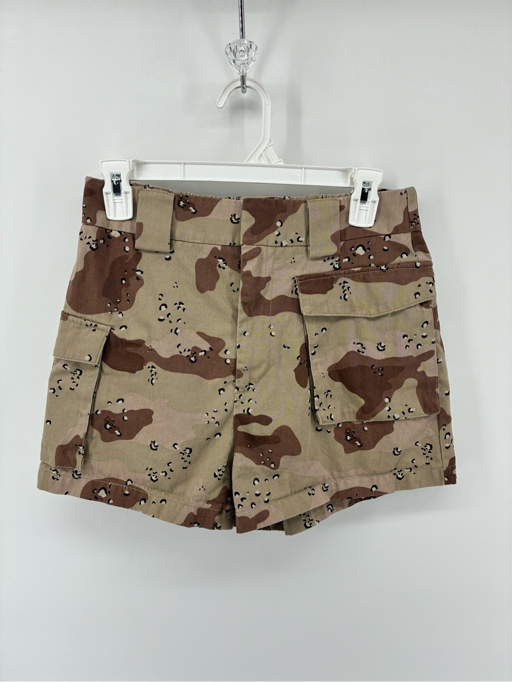 TNA Women's Camo Cargo Shorts - Tan & Brown